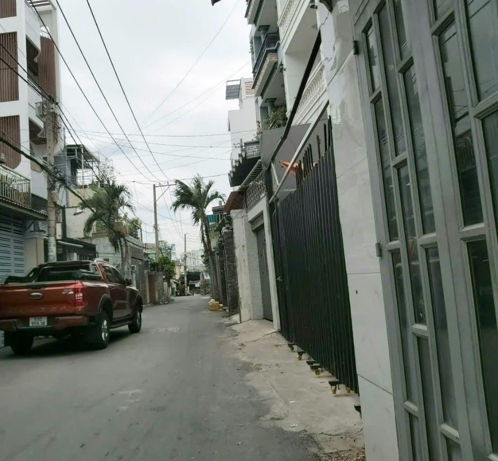Bán nhà Gò Vấp, hẻm xe hơi Lê Đức Thọ, gần chợ Xóm Mới, 56M² x4 tầng, 5Pn, hơn 6 tỷ - Ảnh 1